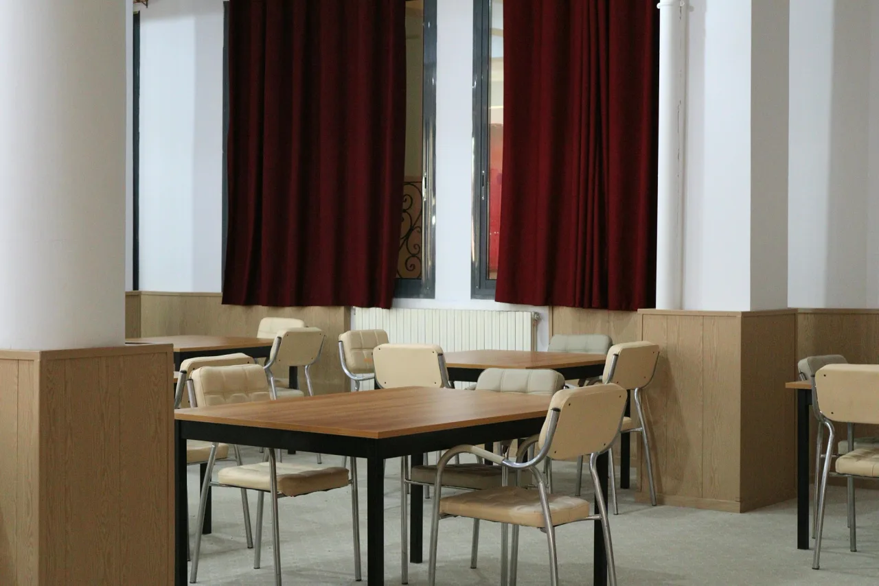 Tables and chairs in the reading room
